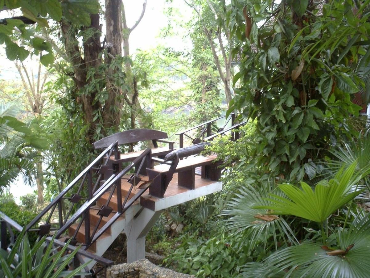 Hotel Ratmanee House Kanchanaburi Exteriér fotografie